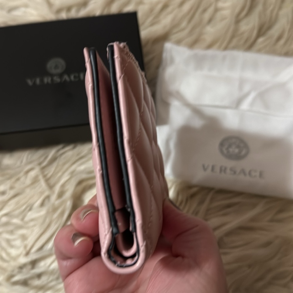 New without tags Versace Medusa card case compact wallet - Picture 4 of 9
